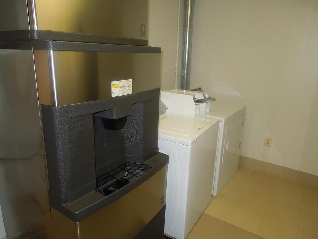 Quality Suites Waldorf Luaran gambar