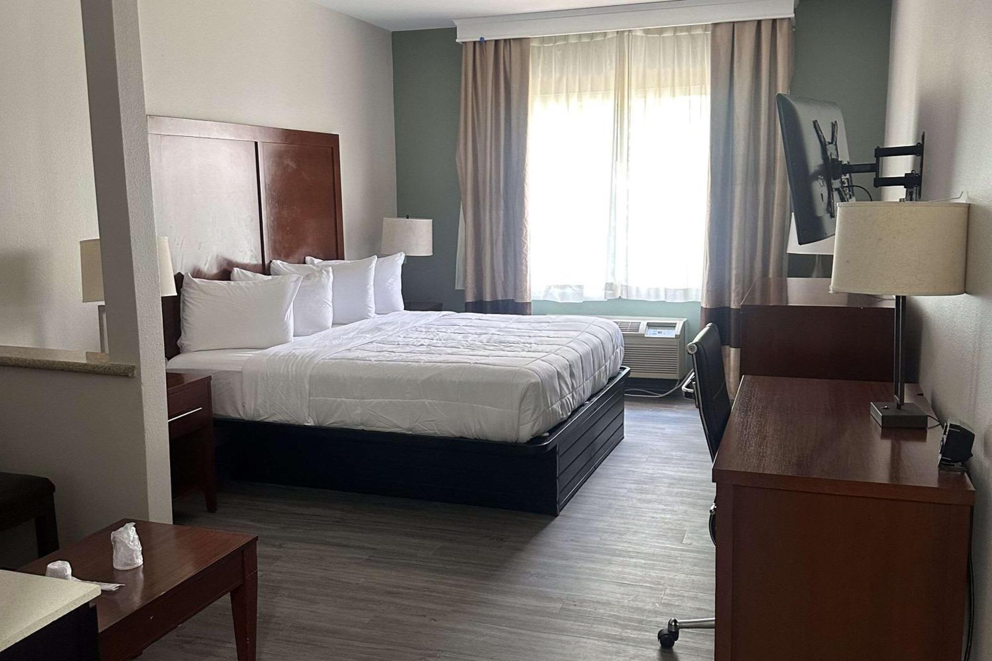 Quality Suites Waldorf Luaran gambar