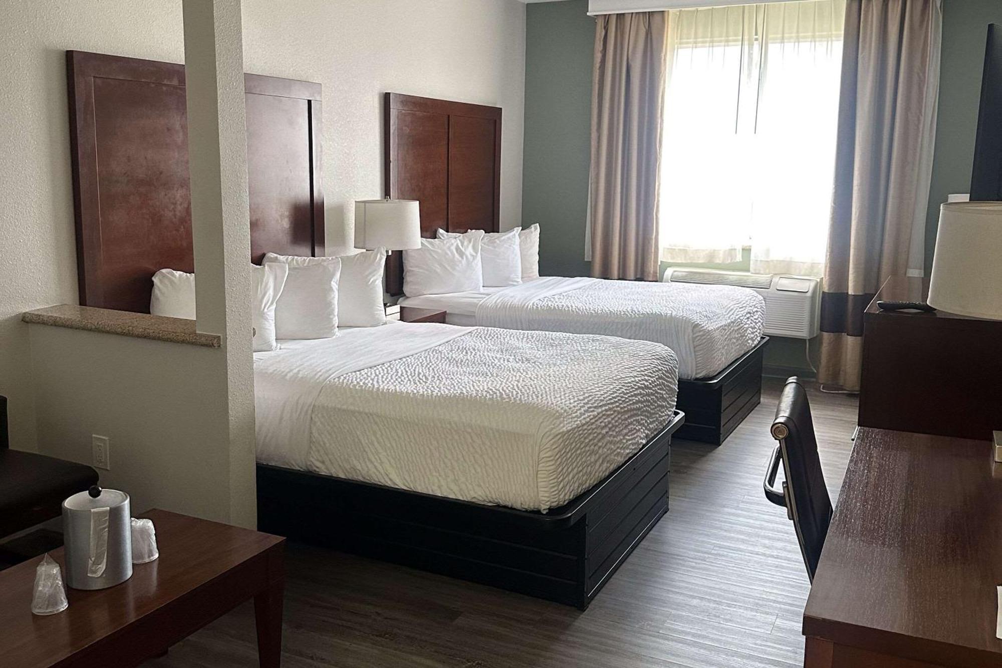 Quality Suites Waldorf Luaran gambar