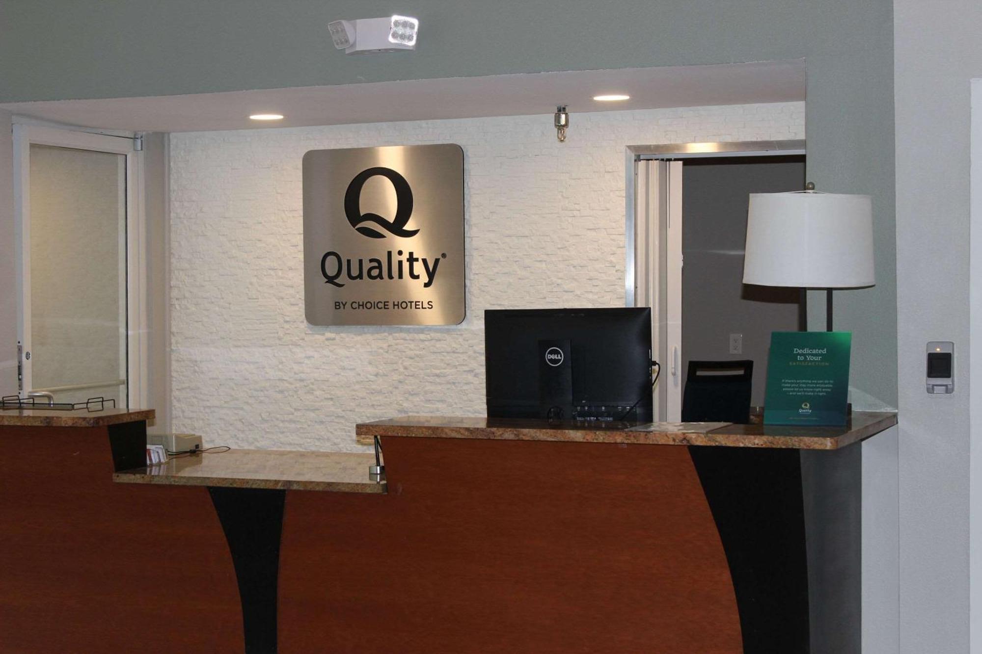 Quality Suites Waldorf Luaran gambar