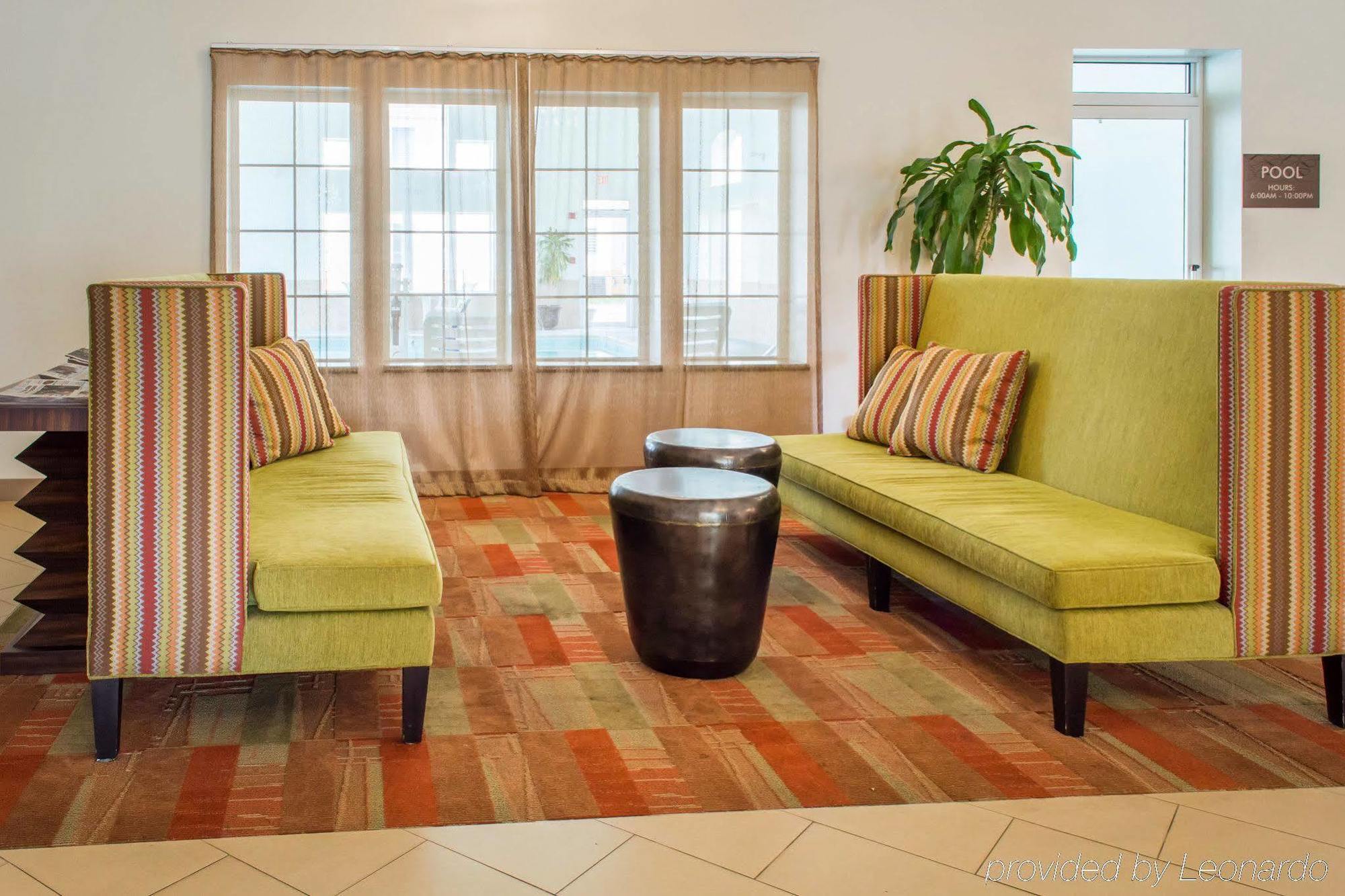 Quality Suites Waldorf Luaran gambar