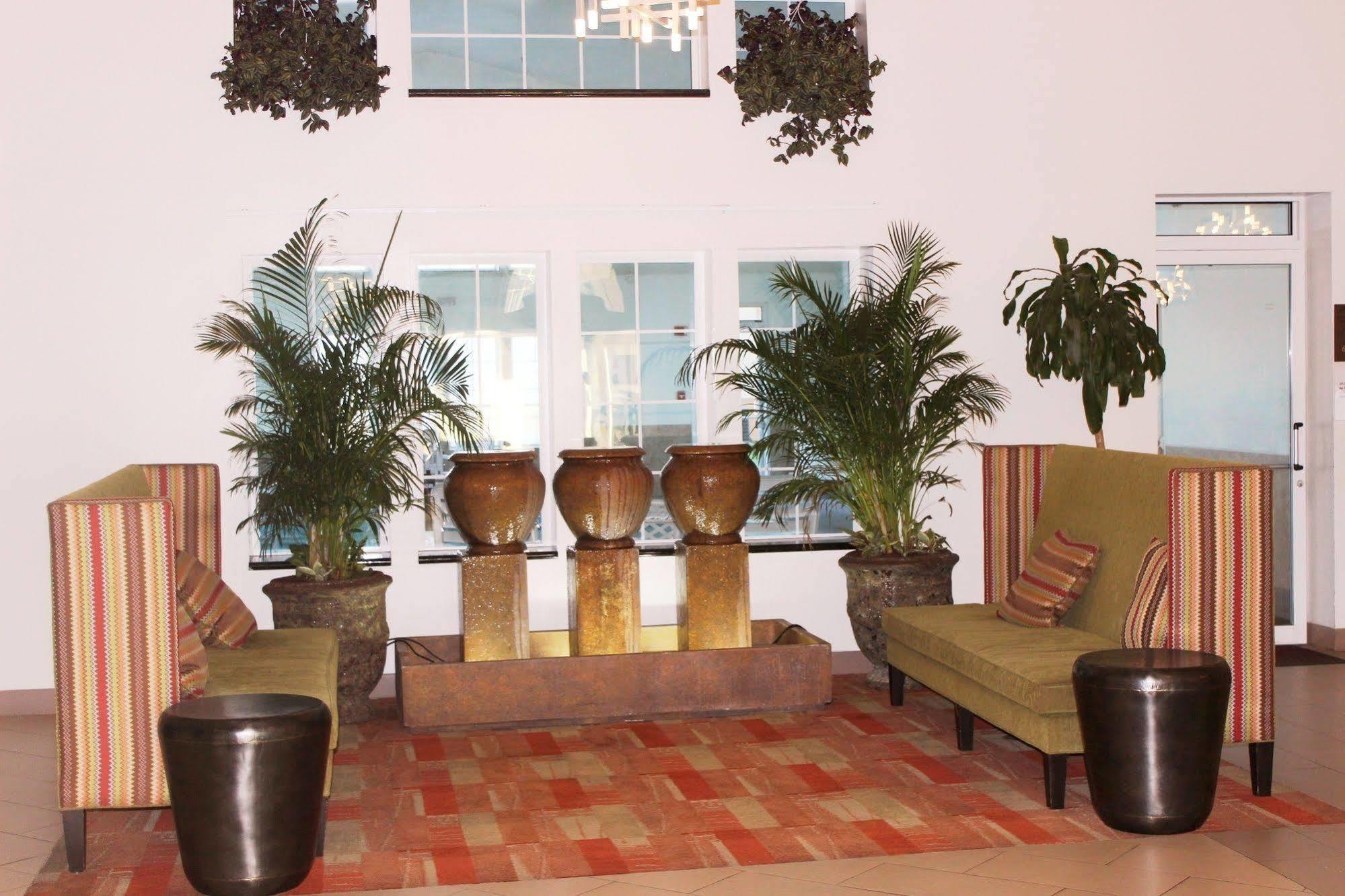 Quality Suites Waldorf Luaran gambar
