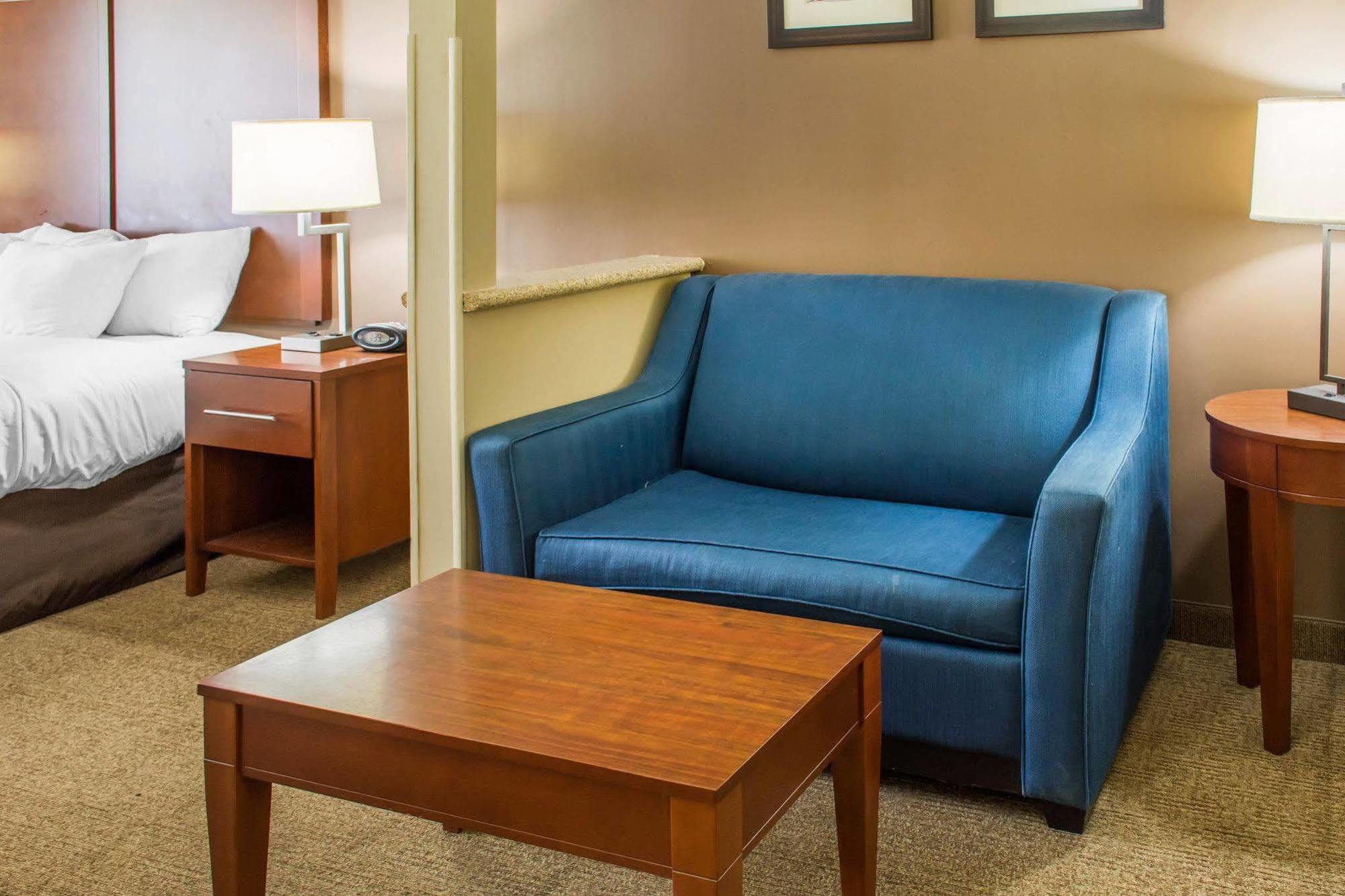 Quality Suites Waldorf Luaran gambar